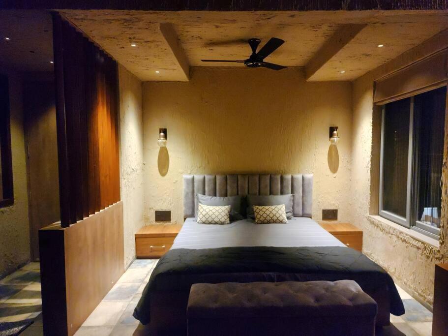 Revanta Studio Flat Kolhapur Esterno foto
