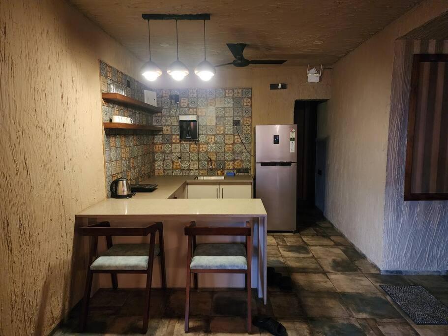 Revanta Studio Flat Kolhapur Esterno foto